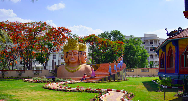 Raj Kapoor Memorial Overview and Garden